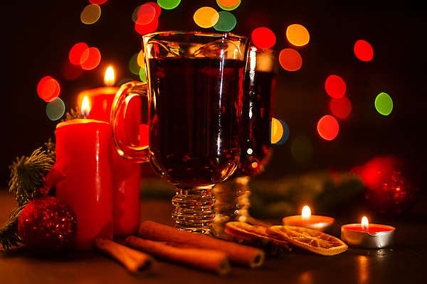 포토 JPG 해외이미지 크리스마스 과일 잔 실내 사람없음 칵테일 달콤 시나몬스틱 뱅쇼 팔각회향 해외포토 식기 기념일 주류 내부 와인 맛 향신료 시나몬 파일형식 이미지허브