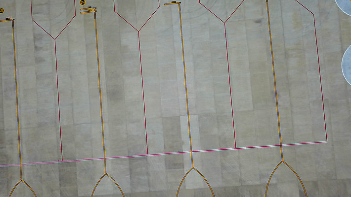 포토 JPG 해외이미지 선 여행 가이드 교통시설 조류 안전 사람없음 야외 빨간색 하이앵글 노란색 작업장 공항 방향 도착 항공 사인 출발 도로표지판 상업 지역 활주로 이륙 땅바닥 떠남 조감도 착륙 콘크리트 해외포토 동물 직업 산업 도로 길 뷰포인트 컬러 교통 컨셉 모션 바닥 표지판 시설 파일형식 이미지허브