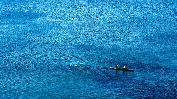 포토 JPG 해외이미지 호수 파도 바다 여행 하늘색 신체 요트 교통시설 자연 하늘 휴식 사람 사람없음 야외 물 파란색 태양 우주 수영 젖음 보트 서핑 승차 큼 나룻배 카누 카약 뱃놀이 터키석 해외포토 자연요소 컬러 교통 컨셉 배_교통 모션 전통놀이 수상스포츠 크기 보석 시설 생태계 파일형식 이미지허브
