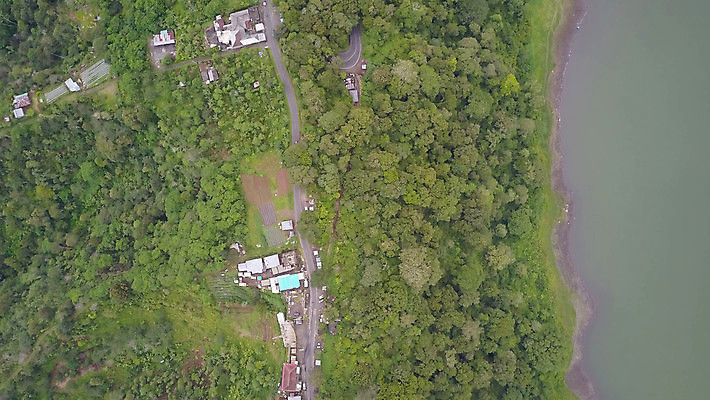 포토 JPG 해외이미지 나무 식물 아시아 길 여행 백그라운드 골프 자연 하늘 휴가 안테나 풍경 사람없음 초록색 정원 숲 휴양지 대문 발리 인도네시아 해외포토 나라 컬러 섬 통신 구기 문 장소 생태계 파일형식 이미지허브