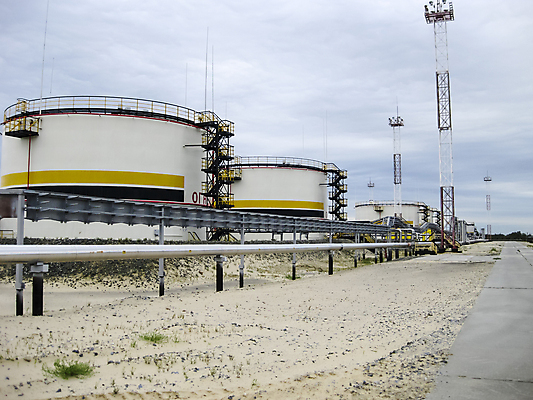 포토 JPG 해외이미지 식물 산업 이동 공장 통 풍경 사람없음 힘 장비 에너지 과학기술 저수지 엔지니어 역 휘발유 수증기 큼 시설 탱크 연료 가스 튜브 무거움 엔진 공학 펌프 총알 내추럴 개발 생태학 용량 철강 파이프라인 화학물질 해외포토 교육 무기 컨셉 공업 교통시설 기술 화학 기술자 무게 석유 크기 파이프_관 파일형식 이미지허브