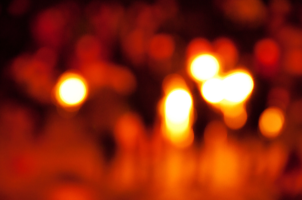 포토 JPG 해외이미지 백그라운드 크리스마스 패턴 오렌지 추상 휴가 불꽃 미술 사람없음 장식 빨간색 빛 컬러풀 노란색 검은색 축제 활발 축하 인사 원형 야간 소프트포커스 보케 펑키 빛망울 강렬 광 블러 해외포토 자연요소 도형 기념일 컬러 컨셉 무늬 과일 불 문화예술 촬영기법 예절 파일형식 이미지허브