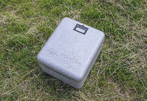 포토 JPG 해외이미지 산업 도로 모바일 새로움 산 손잡이 사람없음 상자 디지털 거품 거래 회색 흰색 관찰 도움 4 헬리콥터 심볼 준비 프로펠러 보안 감시 수납 설정 국회 혁명 드론 땅바닥 제어 해외포토 길 컬러 컨셉 교통시설 모션 바닥 비행기 안전 숫자 파일형식 이미지허브