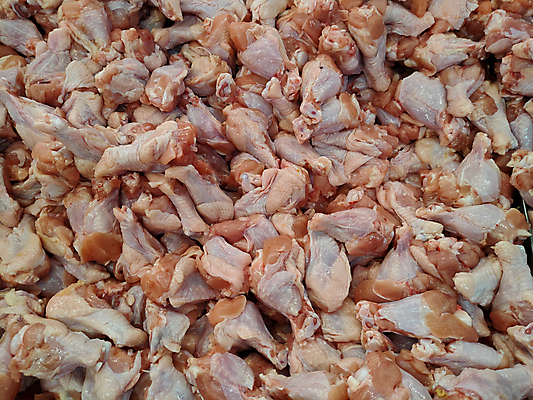 포토 JPG 해외이미지 동물 음식 백그라운드 다이어트 조류 파슬리 육류 요리 사람없음 목재 식사 저녁식사 치킨 흰색 신선 막대기 시장 가슴 자르기 먹기 피부 날것 고립 생식 해외포토 나무 컬러 채소 식재료 재료 모션 건강 신체부위 닭고기요리 파일형식 이미지허브