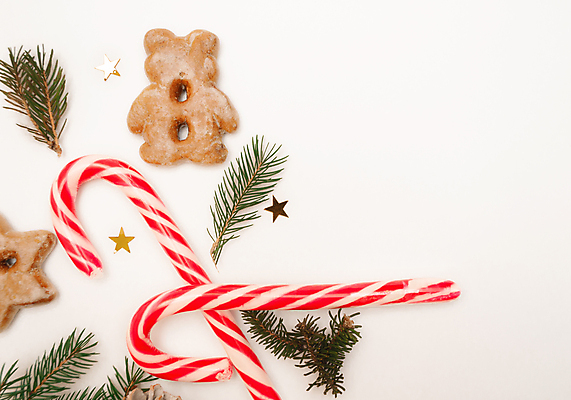 포토 JPG 해외이미지 크리스마스장식 크리스마스 새해 실내 사람없음 쿠키 달콤 흰배경 해외포토 기념일 백그라운드 디저트 내부 흰색 맛 파일형식 이미지허브