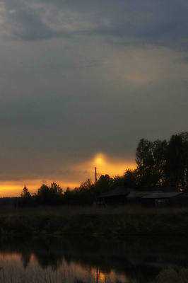 포토 JPG 해외이미지 나무 식물 계절 공원 호수 백그라운드 잎 패턴 자연 표면 휴가 산 갈대 풍경 사람없음 야외 목재 초록색 물 여름 강 뷰티 반사 환경 침묵 거울 가을 기둥 연못 도시 숲 생태계 침엽수 내추럴 거짓말 해외포토 자연요소 공공시설 건축 컬러 무늬 재료 소리 파일형식 이미지허브