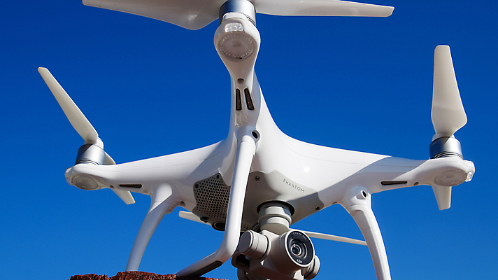 포토 JPG 해외이미지 하늘 사람없음 태양 카메라 스마트 로봇 프로펠러 드론 해외포토 자연요소 컨셉 전자제품 파일형식 이미지허브