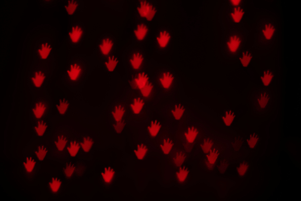 포토 JPG 해외이미지 손 디자인 별 백그라운드 전구 벽지 추상 불꽃 조명 미술 사람없음 빛 반짝임 검은색 축제 어둠 점 화려 황금 야간 소프트포커스 디스코 보케 문학 마법 제비 광 블러 엘리먼트 많음 카피스페이스 유흥 효과 해외포토 자연요소 음악 컬러 컨셉 무늬 모션 조류 불 문화예술 촬영기법 신체부위 공백 춤 파일형식 이미지허브