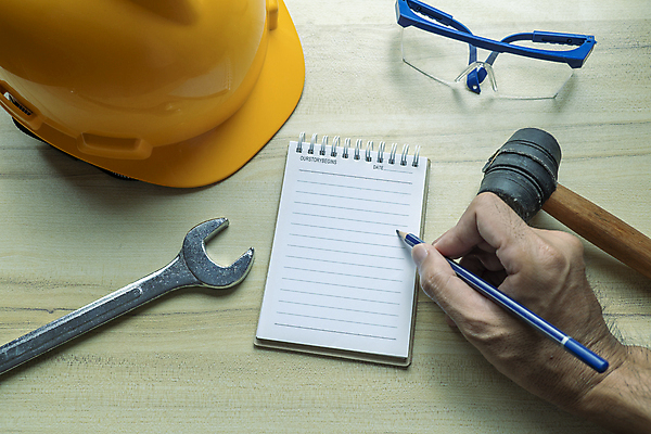 포토 JPG 해외이미지 직업 손 남자 산업 비즈니스 공장 설계 노동자 안전 사람 사람없음 알약 장비 과학기술 스패너 업무 작업 비즈니스맨 기술자 엔지니어 수리 제조 보호 감독 계획 헬멧 종업원 창고 확인 서비스 고정 정비공 공학 유지 제어 차고 체크리스트 해외포토 교육 컨셉 공업 기술 신체부위 약 공구 직장인 보호장비 파일형식 이미지허브