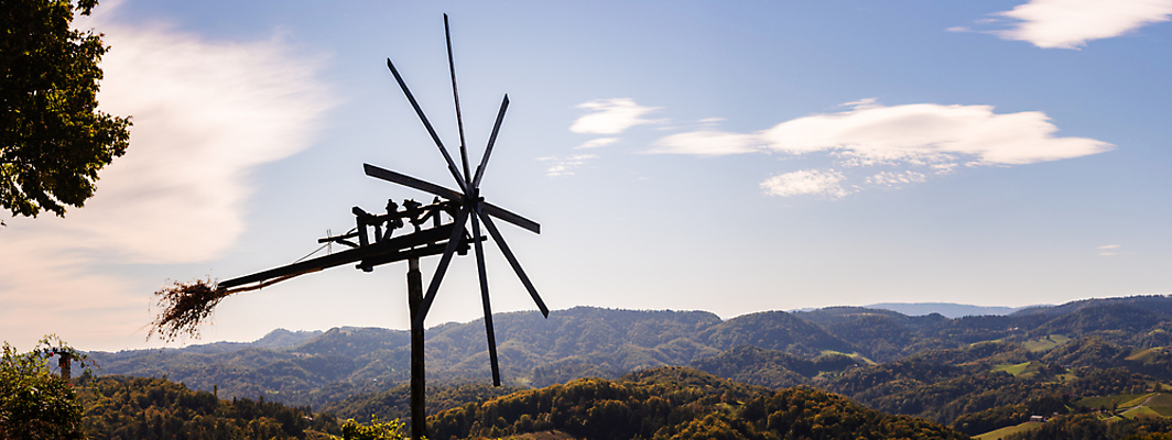 포토 JPG 해외이미지 계절 유럽 도로 잎 농업 자연 포도 바람 파노라마 풍경 사람없음 컬러풀 농경지 환경 와인 계곡 일몰 풍차 수확 가을 농촌 시골 칼날 역사 망치 무서움 6 심볼 언덕 포도밭 포도나무 밭일 슬로베니아 양조장 특별함 해외포토 자연요소 식물 감정 나라 산업 길 컬러 컨셉 밭 과일 교통시설 날씨 주류 촬영기법 숫자 농장 노을 공구 과일나무 생태계 파일형식 이미지허브