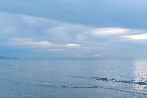 포토 JPG 해외이미지 계절 모래 파도 바다 섬 여행 백그라운드 컨셉 자연 벽지 하늘 추상 휴가 풍경 사람없음 야외 물 여름 파란색 빛 컬러풀 햇빛 태양 우주 맑음 수확 흰색 소프트포커스 질감 복고 보케 부드러움 내추럴 블러 파라다이스 스타일 수평선 효과 해외포토 자연요소 컬러 무늬 농업 날씨 촬영기법 감각 생태계 파일형식 이미지허브
