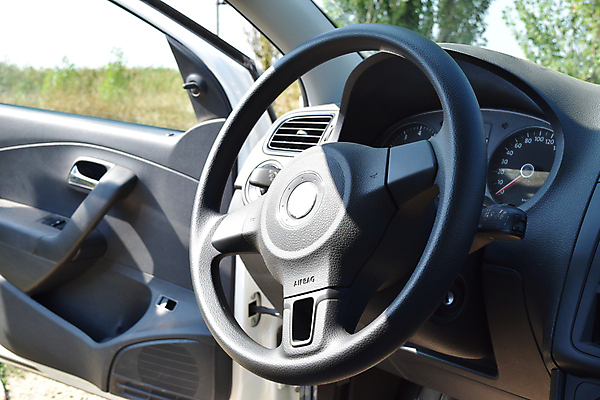 포토 JPG 해외이미지 모델 라이프스타일 도로 스포츠 여행 컨셉 의자 교통시설 자동차 유리 미래 새로움 실내 안테나 사람없음 내부 빛 상점 금속 검은색 힘 공연 바퀴 고급 우아함 전시회 스위스 속도 스포츠카 엔진 잡종 모터 모터쇼 자동 스타일 해외포토 유럽 길 육상교통 컬러 가구 교통 통신 재질 이벤트 생활 전시 시설 파일형식 이미지허브