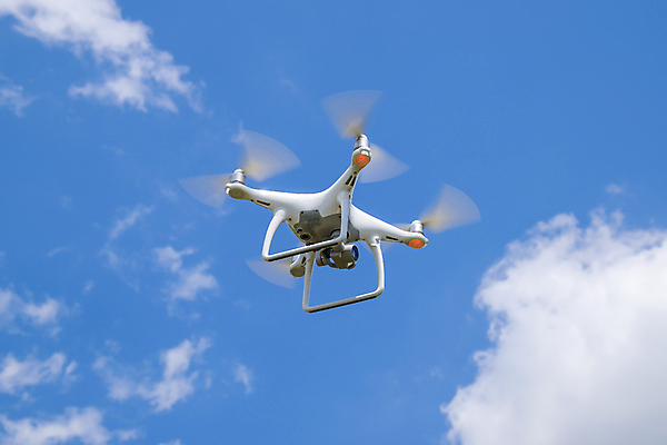 포토 JPG 해외이미지 하늘 사람없음 카메라 장비 스마트 로봇 프로펠러 드론 지능 해외포토 컨셉 전자제품 파일형식 이미지허브