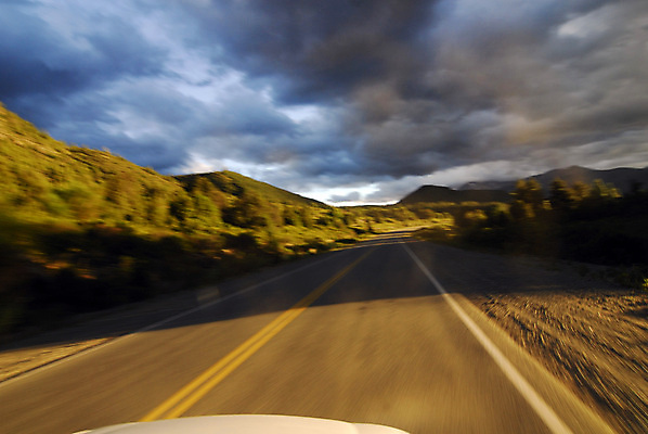 포토 JPG 해외이미지 도로 길 교통수단 교통시설 자동차 모바일 거리 사람없음 연결 아르헨티나 방법 해외포토 육상교통 교통 남아메리카 시설 파일형식 이미지허브
