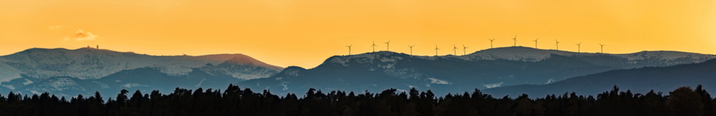 포토 JPG 해외이미지 배너 계절 여행 백그라운드 겨울 오렌지 자연 하늘 휴가 산 파노라마 풍경 사람없음 야외 파란색 햇빛 태양 환경 계곡 웹 일몰 봄 새벽 안개 가을 농촌 시골 점 오스트리아 숲 산봉우리 산맥 해외포토 자연요소 유럽 컬러 인터넷 과일 날씨 촬영기법 노을 생태계 봉우리 파일형식 이미지허브
