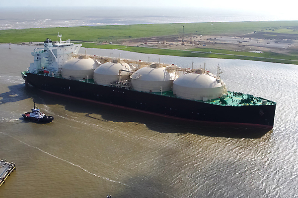 포토 JPG 해외이미지 유럽 산업 바다 사다리 교통시설 날씨 안테나 해변 사람없음 옆모습 경제 파란색 일출 얼음 힘 에너지 저수지 업무 휘발유 석유 방파제 러시아 연료 가스 공학 내추럴 발트해 유조선 철강 터미널 해외포토 자연요소 공공시설 교육 나라 뷰포인트 컬러 교통 통신 북유럽 노을 도구 작업 시설 파일형식 이미지허브