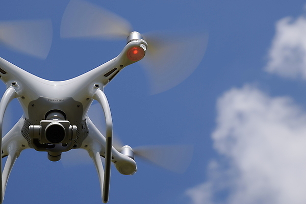 포토 JPG 해외이미지 하늘 사람없음 카메라 스마트 로봇 프로펠러 드론 해외포토 컨셉 전자제품 파일형식 이미지허브