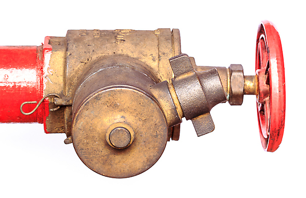 포토 JPG 해외이미지 산업 선 벽 불 화살 자물쇠 숙이기 경고 안전 사람없음 빨간색 물 컬러풀 보라색 흐름 종 기구 긴급 연결 위험 수도꼭지 공포 시스템 호스 튜브 게이지 복잡 스프링쿨러 콘크리트 파이프라인 공급 해외포토 자연요소 컬러 포즈 컨셉 파이프_관 파일형식이미지허브 