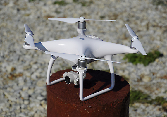 포토 JPG 해외이미지 하늘 사람없음 야외 카메라 스마트 로봇 프로펠러 드론 해외포토 컨셉 전자제품 파일형식 이미지허브