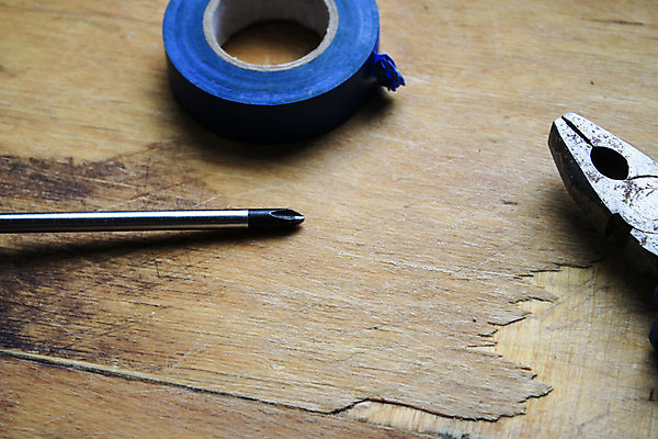 포토 JPG 해외이미지 디자인 산업 백그라운드 컨셉 탁자 추상 주택 사람없음 목재 세트 우주 금속 장비 견과류 수확 흰색 기구 공구 나사 스패너 업무 못 작업실 수리 망치 목수 책상 오브젝트 서비스 질감 볼트 목공예 고정 정비공 옛날 재주꾼 하드웨어 카피스페이스 해외포토 나무 직업 컬러 가구 무늬 농업 재료 재질 건물 컴퓨터 공백 도구 작업 기술자 공예 파일형식 이미지허브