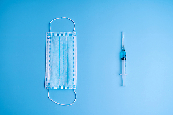 포토 JPG 해외이미지 직업 과학 장갑 백그라운드 컨셉 미래 건강 병원 주사기 가면 사람없음 치료 파란색 약 장비 의사 잡기 실험실 바이러스 보호 플라스틱 주사약 혁명 고립 돌봄 백신 복용 신분증 예방접종 예방주사 전염병 제어 체크아웃 해외포토 잡화 컬러 의학 의료기기 모션 재질 실험 의료진 질병 예방 접종 증명서 파일형식 이미지허브