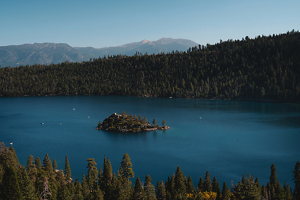 포토 JPG 해외이미지 호수 섬 여행 자연 휴가 산 사람없음 수영 탐험 해외포토 수상스포츠 생태계 파일형식 이미지허브