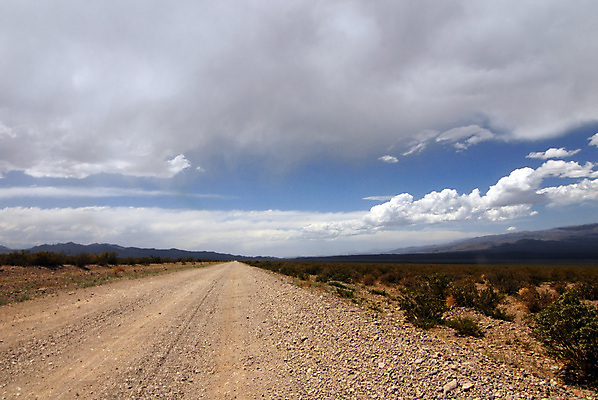 포토 JPG 해외이미지 도로 길 교통수단 교통시설 자동차 모바일 거리 사람없음 연결 아르헨티나 방법 해외포토 육상교통 교통 남아메리카 시설 파일형식 이미지허브
