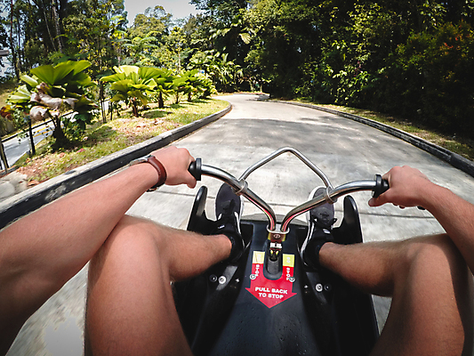 포토 JPG 해외이미지 공원 놀이 사람없음 카트 운전 게임 레이싱 선로 해외포토 공공시설 모션 시합 파일형식 이미지허브