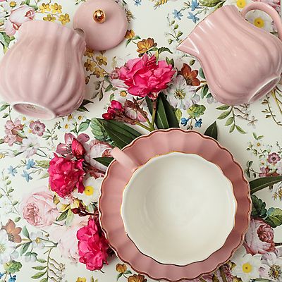 포토 JPG 해외이미지 꽃 분홍색 사람없음 하이앵글 찻잔 컵받침 오브젝트 해외포토 식물 뷰포인트 컬러 잔 받침대 파일형식 이미지허브