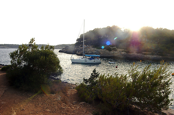 포토 JPG 해외이미지 교통수단 모바일 항해 사람없음 만 포트 해외포토 교통 배_교통 파일형식 이미지허브