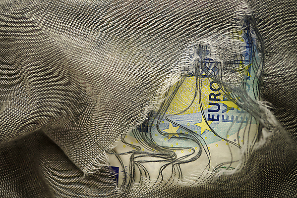 포토 JPG 해외이미지 유럽 종이 백그라운드 컨셉 지폐 돈 비즈니스 성공 사람없음 금융 경제 저축 유로 절약 구멍 시장 재산 주식 심볼 투자 이익 가치 회계 계산서 대출 빚 계좌 고립 세금 수입 예산 위기 경제학 비용 해외포토 교육 나라 파일형식 이미지허브