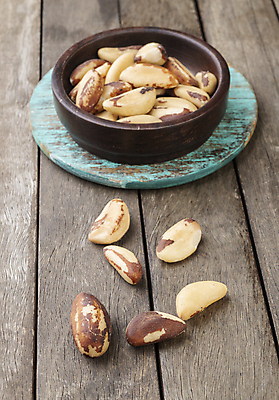 포토 JPG 해외이미지 음식 다이어트 탁자 건강 요리 씨앗 사람없음 목재 갈색 견과류 신선 맛 유기농 알맹이 날것 브라질 내추럴 단백질 식용 채식주의자 브라질사람 비건 해외포토 나무 식물 웰빙 컬러 가구 컨셉 재료 남아메리카 채식 영양소 파일형식 이미지허브