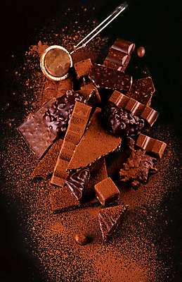 포토 JPG 해외이미지 백그라운드 디저트 사람없음 갈색 초콜릿 채망 달콤 슬라이스 코코아가루 해외포토 음식 컬러 주방용품 맛 가루 파일형식 이미지허브