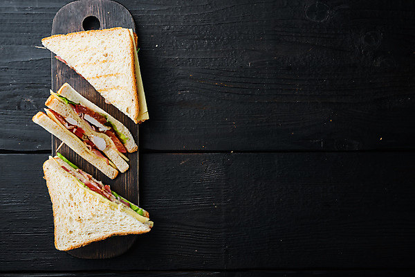포토 JPG 해외이미지 조각 단면 샌드위치 사람없음 공백 신선 나무도마 플레이팅 해외포토 음식 도마 목재 상차림 파일형식 이미지허브