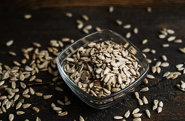 포토 JPG 해외이미지 식물 계절 꽃 음식 농업 다이어트 재료 자연 탁자 해바라기 건조 건강 식이요법 요리 씨앗 사람없음 목재 농작물 쌓기 에너지 견과류 수확 사발 닫기 맛 낟알 시리얼 굽기 먹기 묘사 유기농 날것 내추럴 단백질 생식 채식주의자 해외포토 나무 웰빙 산업 가구 컨셉 모션 사기그릇 구이 생태계 채식 영양소 파일형식 이미지허브