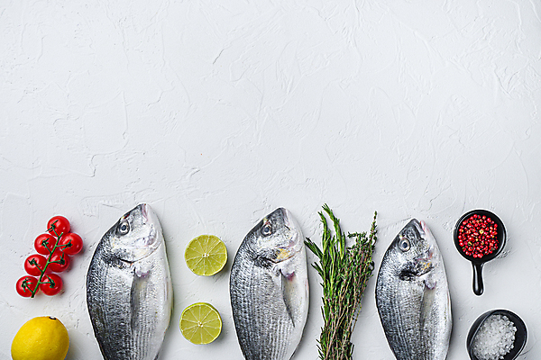 포토 JPG 해외이미지 방울토마토 사람없음 공백 레몬 허브 흰배경 날것 도미 소금 라임 통후추 카피스페이스 해외포토 식물 백그라운드 토마토 과일 어류 흰색 후추 파일형식 이미지허브