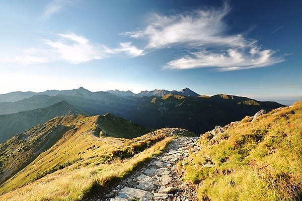 포토 JPG 해외이미지 유럽 길 여행 백그라운드 자국 자연 아침 산 안테나 파노라마 경사 사람없음 빛 컬러풀 햇빛 태양 우주 일출 환경 침묵 일몰 새벽 트래킹 하이킹 정상 오솔길 언덕 알프스 폴란드 내추럴 절정 수평선 해외포토 주간 자연요소 나라 컬러 통신 레저 촬영기법 노을 소리 생태계 파일형식 이미지허브