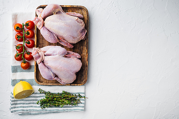 포토 JPG 해외이미지 방울토마토 생고기 사람없음 닭고기 레몬 백리향 생닭 카피스페이스 해외포토 토마토 과일 육류 공백 닭 파일형식 이미지허브