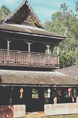 포토 JPG 해외이미지 전통 디자인 아시아 종이 문화 건축양식 태국 주택 동양인 사람없음 건물 목재 등불 복고 옛날 해외포토 나무 건축물 건축 나라 재료 조명 인종 파일형식 이미지허브