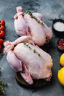 포토 JPG 해외이미지 방울토마토 생고기 사람없음 닭고기 레몬 굵은소금 생닭 해외포토 토마토 과일 육류 닭 소금 파일형식 이미지허브