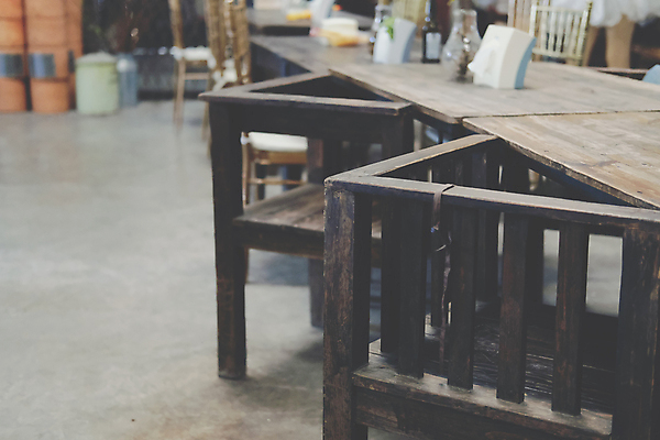 포토 JPG 해외이미지 나무 식물 의자 탁자 휴식 주택 사람없음 내부 목재 방 발코니 리빙 해외포토 가구 컨셉 재료 건물 파일형식 이미지허브