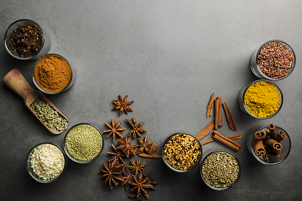 포토 JPG 해외이미지 재료 유리 고추 탁자 건조 건강 종류 요리 동양인 사람없음 빨간색 여러개 회색 뜨거움 고명 양념 조미료 사발 맛 정상 가루 인도인 허브 향신료 유기농 매움 날것 후추 카레 바질 내추럴 땅바닥 시나몬 오레가노 카피스페이스 해외포토 외국인 식물 웰빙 음식 컬러 가구 다수 컨셉 채소 재질 바닥 인종 공백 사기그릇 향미료 파일형식 이미지허브