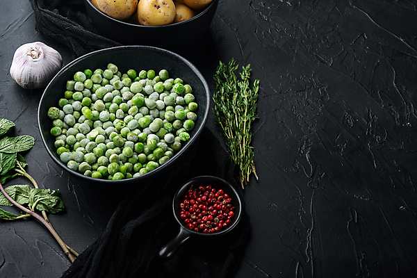 포토 JPG 해외이미지 그릇 식재료 실내 사람없음 담기 완두콩 해외포토 식기 모션 콩 내부 파일형식 이미지허브