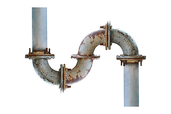 포토 JPG 해외이미지 산업 선 백그라운드 공장 사람없음 물 파란색 금속 장비 흰색 수리 철 부식 가스 튜브 공학 파열 낭비 고립 압력 옛날 철강 파이프라인 공급 해외포토 자연요소 교육 컬러 컨셉 공업 재질 파이프_관 파일형식 이미지허브