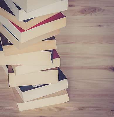 포토 JPG 해외이미지 문구용품 사람없음 책 사무용품 책상 나무탁자 해외포토 가구 탁자 오브젝트 파일형식 이미지허브