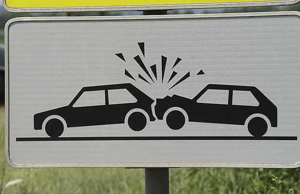 포토 JPG 해외이미지 도로 교통수단 교통시설 자동차 모바일 안전 사람없음 보호 위험 사건 예방 해외포토 길 육상교통 교통 컨셉 시설 파일형식 이미지허브