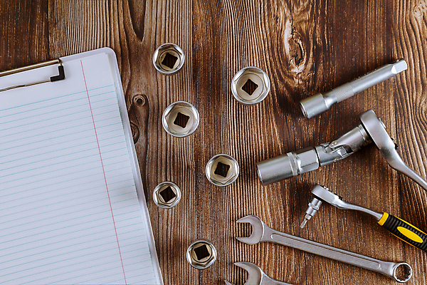 포토 JPG 해외이미지 직업 산업 노동자 사람없음 금속 기계 장비 기구 공구 스패너 업무 수리 작업도구 정비공 유지 솜씨 재주꾼 정비소 철강 하드웨어 해외포토 재질 컴퓨터 도구 작업 기술자 파일형식 이미지허브