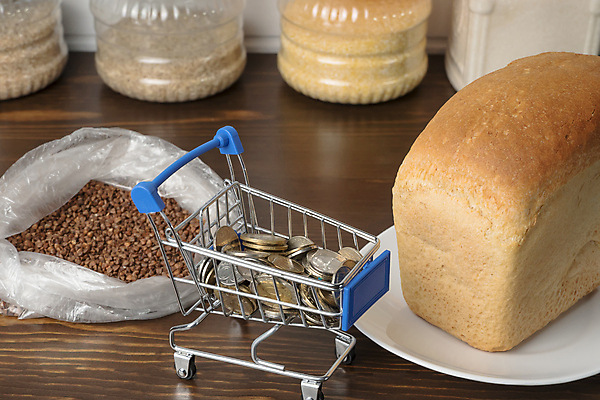 포토 JPG 해외이미지 음식 빵 옥수수 들기 사람없음 금융 경제 판매 도움 계산 구출 구매 상품 낟알 가격 시리얼 메밀 주기 상승 가치 자원 리빙 파산 빚 마케팅 분실 수입 영양분 위기 재앙 지원 치유 카자흐스탄 헬프 공급 비용 해외포토 아시아 컨셉 식재료 모션 곡류 쇼핑 파일형식 이미지허브