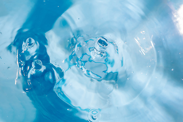 포토 JPG 해외이미지 물결 바다 백그라운드 이동 사람없음 물 점프 흐름 소용돌이 원형 구멍 수면 붓기 폭발 두루마리 눈물 싱크대 분무기 드리블 충격 떨림 때리기 순간 잔물결 스플래쉬 해외포토 자연요소 도형 감정 컨셉 모션 회오리 개수대 파일형식 이미지허브