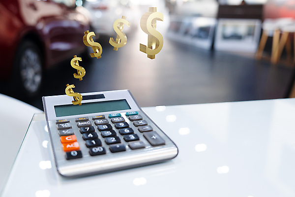 포토 JPG 해외이미지 직업 남자 비즈니스 교통시설 자동차 새로움 사람 성인 사람없음 금융 판매 세일 상점 계산기 비즈니스맨 자신감 계산 고급 구매 중개인 고객 계약 서비스 경영자 딜러 판매원 회계 매각 자동 카운트 해외포토 감정 육상교통 교통 컨셉 문구용품 경제 쇼핑 장비 직장인 시설 리더 파일형식 이미지허브